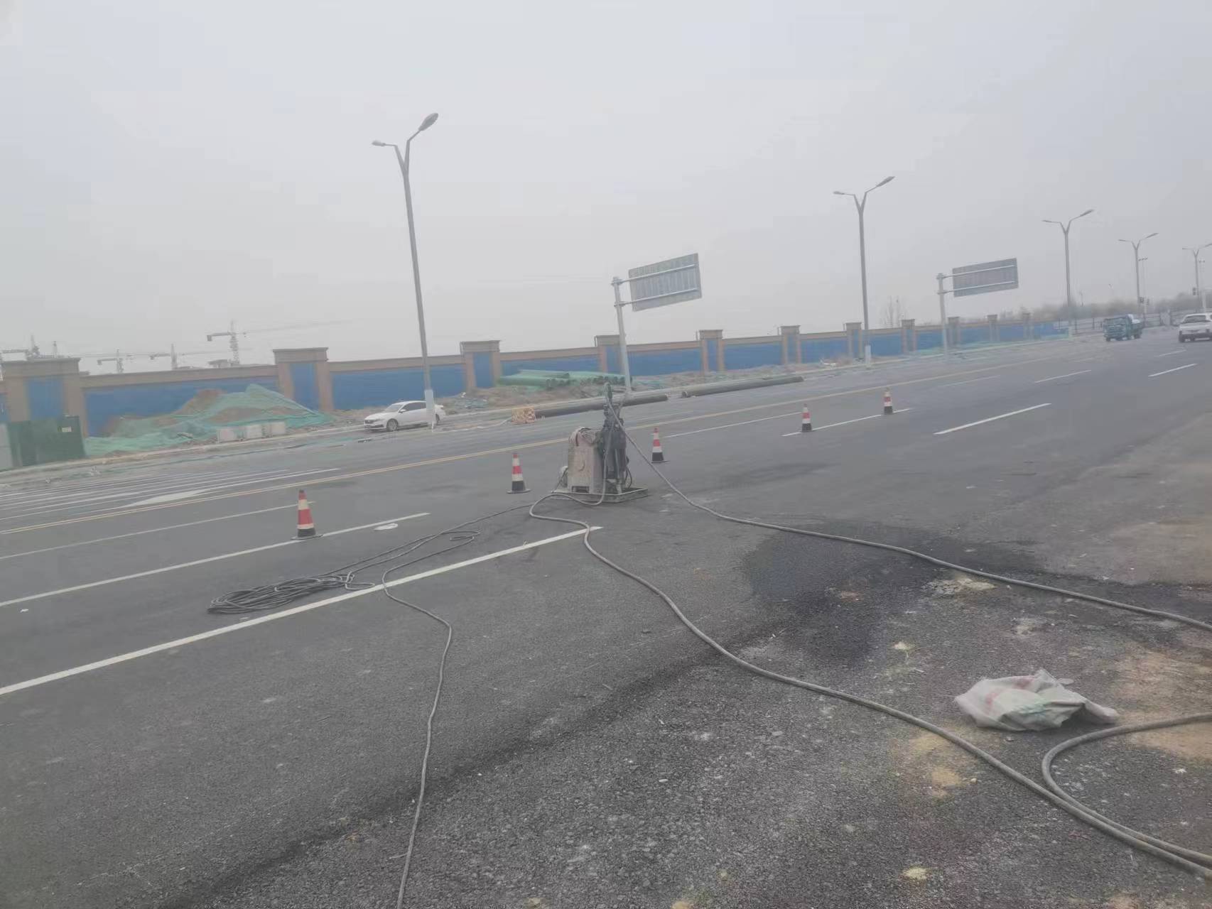 黄潭镇马路注浆