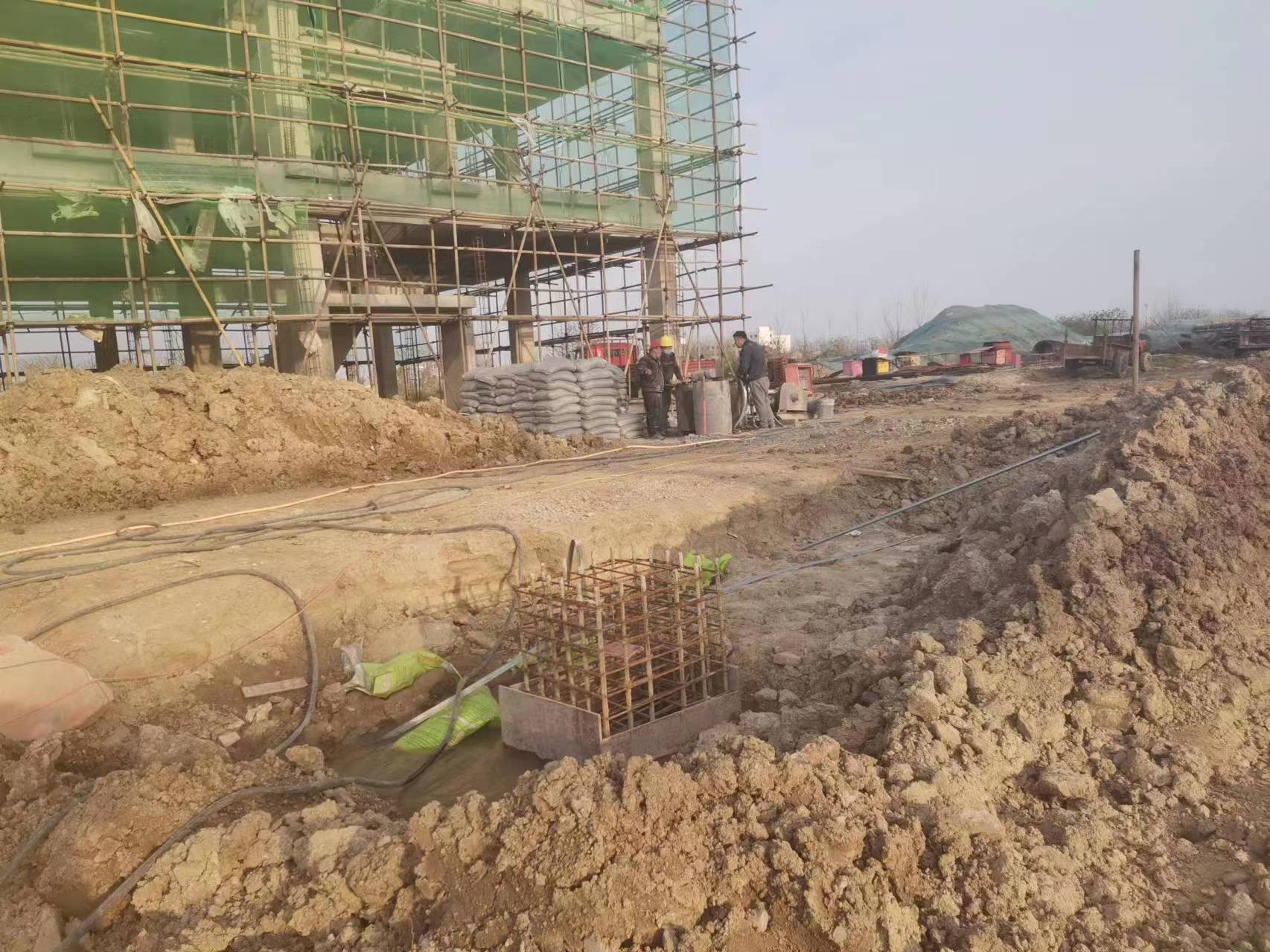 黄潭镇当桥梁出现裂缝的时候应该及时加固修补